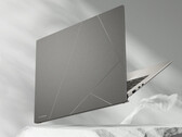 ASUS venderà l'UX5304 nelle varianti 'VA' e 'MA'. (Fonte immagine: ASUS)