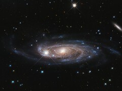 Un'immagine che raffigura la galassia UGC 2885 nell'universo.