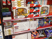 Articoli da collezione del GCC Pokémon presso un negozio Target