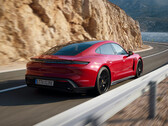 L'elegante Porsche Taycan potrebbe presto avere un nuovo modello di punta che porterà il nome "Turbo GT" nel suo nome (Immagine: Porsche)