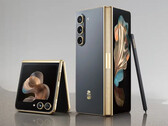 Samsung ha apportato alcune modifiche estetiche rispetto alla serie Galaxy Z nella creazione dei modelli W24 e W24 Flip. (Fonte: Samsung)