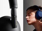 Una segnalazione di un utente descrive un problema con la cerniera di Sony WH-1000XM6 (Fonte immagine: Sony, modificata)