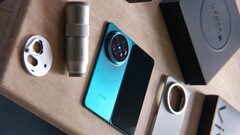 Il Vivo X Fold 7 sarà lanciato il 26 giugno come il miglior smartphone pieghevole dell'azienda in termini di fotocamera, dotato dell'hardware fotografico del Vivo X300 e di funzionalità multitasking ottimizzate