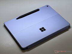 Il Surface Pro da 12 pollici è dotato di un display a 90 Hz.