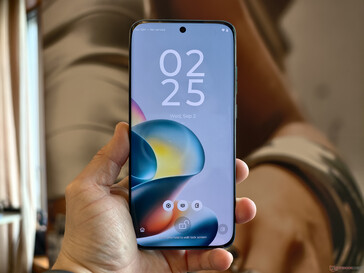 Il display curvo del telefono