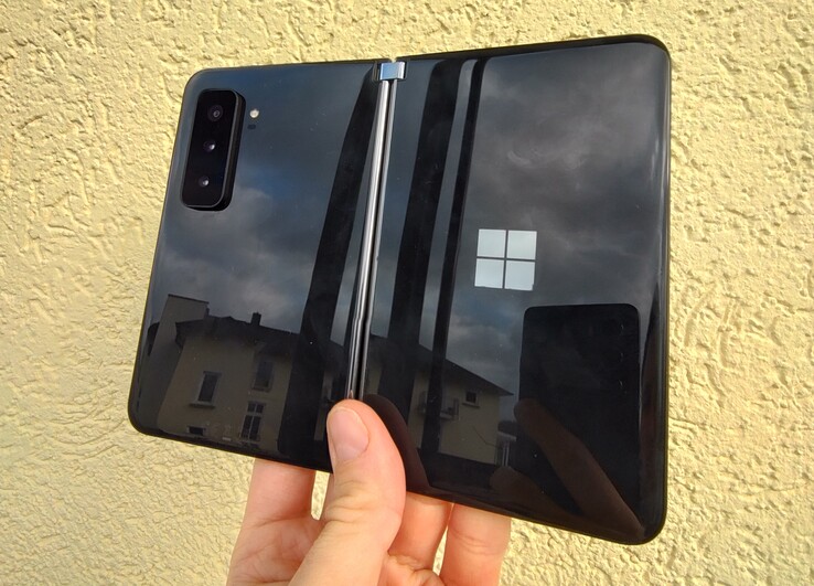 Recensione dello smartphone Microsoft Surface Duo 2