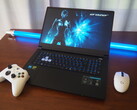 Medion Erazer Scout 17 E1 con RTX 5050 in recensione