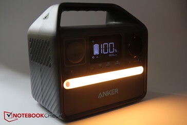La suggestiva barra LED dell'Anker 521