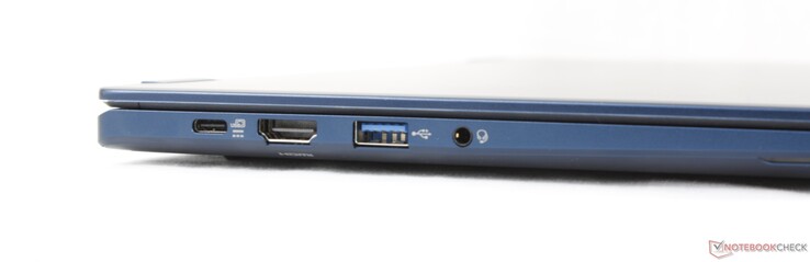 Sinistra: USB-C 4.0 con Power Delivery + DisplayPort, HDMI 2.1, USB-A (5 Gbps), jack per cuffie da 3,5 mm