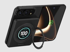 Il BMX SolidSafe Ultra per l’iPhone Duo è dotato di un cavalletto integrato.