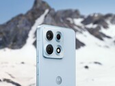 Si prevede che il Motorola Edge 70 Max sarà disponibile in almeno tre colori, tra cui l'azzurro.