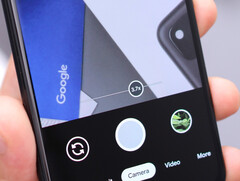 Google ha deciso di modificare l'interfaccia utente della fotocamera in tempo per l'uscita della serie Pixel 8. (Fonte: Daniel Romero - modifica)