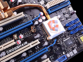 Una foto della scheda madre originale Asus ROG Crosshair