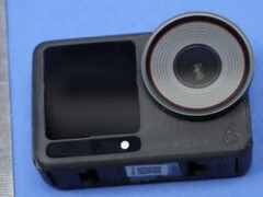 Un prototipo di DJI Osmo Action 6 dal davanti. (Fonte: FCC)