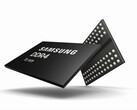 Chip di memoria DDR4 Samsung. I prezzi delle memorie meno recenti hanno raggiunto livelli record.