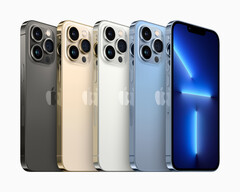 Apple potrebbe abbandonare completamente il notch nei modelli iPhone 15 Pro. (Fonte: Apple)