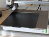 Lo spazio di installazione è ampio; qui viene confrontato con una scheda “standard” delle dimensioni di 256 x 256 mm