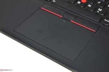 Touchpad con pulsanti integrati