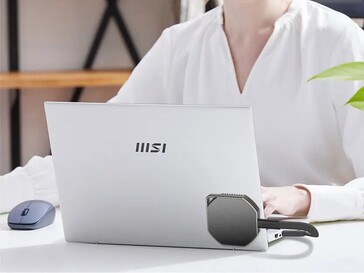 Il Datamag 40Gbps può raggiungere una velocità di lettura sequenziale di 4.000MB/s quando è collegato a un laptop o PC USB4 o Thunderbolt 4. (Fonte immagine: MSI)