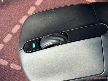 Gli interruttori Omron sono piacevoli e scattanti