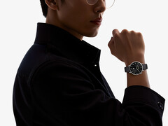 Il Watch S4 41 mm parte da 159,99 euro nell'UE. Nella foto: un'immagine promozionale dello smartwatch. (Fonte: Xiaomi)