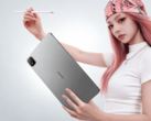 Honor MagicPad 4 raffigurato con il suo stilo in un'immagine teaser