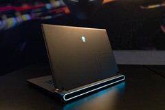 Dell ha rinfrescato l&#039;Alienware m17 R5 con nuovo hardware