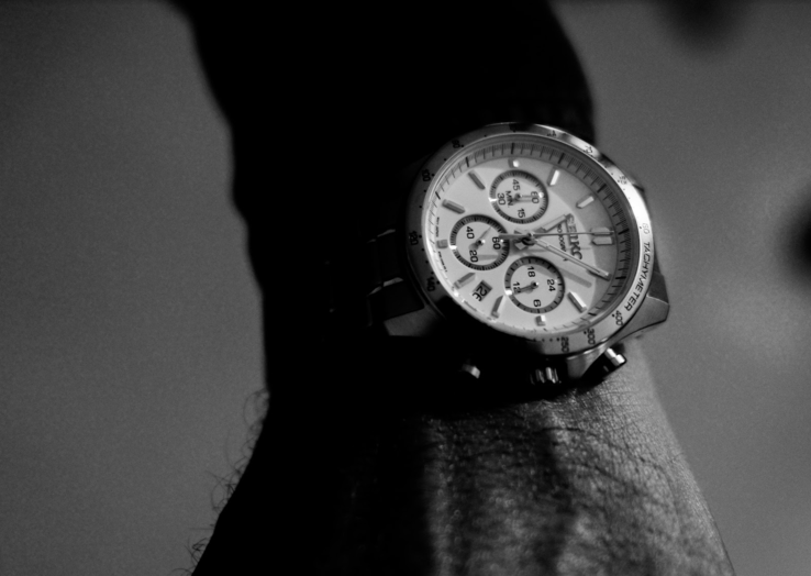 Il Seiko SBTR024 (nella foto) è un altro ottimo cronografo a un prezzo accessibile.