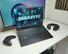 Recensione del Gigabyte Gaming A18 Pro con grande display: Gaming senza compromessi?