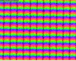 Sottopixel leggermente sgranati