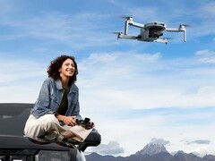 Il nuovo drone con fotocamera Atom 2 promette una qualità d'immagine 8K decente (Fonte: Potensic)
