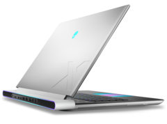 Dell rende ora disponibile l&#039;Alienware x16 con opzioni AMD Ryzen 7000. (Fonte: Dell)