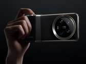 Il kit fotografico sarà disponibile separatamente o come regalo con i preordini di Xiaomi 14 Ultra. (Fonte immagine: Xiaomi)