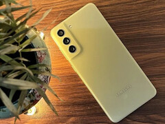 Il Galaxy S21 FE è stato lanciato a gennaio. (Fonte: Business Standard News)