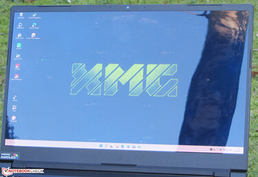 XMG Pro 15 all'aperto