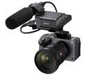 La Sony FX5 (ILME-FX5) è dotata di un attacco XLR per il montaggio di microfoni esterni e accessori.