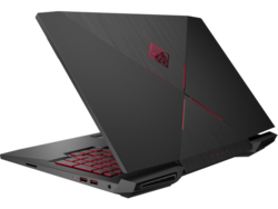 HP Omen 15t-ce000. Modello fornito da Computer Upgrade King