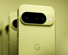 Una fuga di notizie ha apparentemente rivelato tutte le opzioni di colore disponibili per il Pixel 10, Pixel 10 Pro e Pixel 10 Pro Fold. (Fonte immagine: @zellzoi)