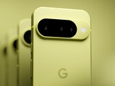 Una fuga di notizie ha apparentemente rivelato tutte le opzioni di colore disponibili per il Pixel 10, Pixel 10 Pro e Pixel 10 Pro Fold. (Fonte immagine: @zellzoi)