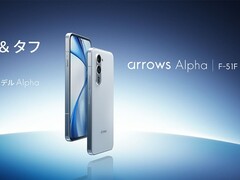 Il Fujitsu Arrows Alpha F-51F è dotato di un display OLED a 144 Hz (Fonte: Fujitsu)
