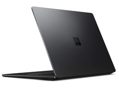 Su Amazon il Microsoft Laptop 3 ricondizionato dal produttore con l'unità SSD più grande da 256 GB è in vendita a soli 499 dollari (immagine: Microsoft)
