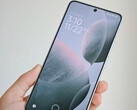 Il Redmi K70E, mostrato qui in una foto di un video trapelato, sarà probabilmente lanciato a livello globale come Poco F6. (Immagine: Weibo)