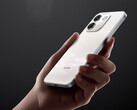 Anche il Note 17 Pro Max supporta la ricarica rapida da 100 W. Nella foto: un'immagine promozionale che mostra il retro del telefono.