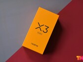 La confezione di X3 SuperZoom (Image Source: Tech Hangout)
