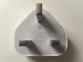 Un caricatore per iPhone di Salcomp. (Fonte: Apple Community)