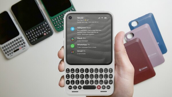 Il Clicks Communicator entrerà in produzione nel dicembre 2026.