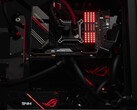 La ROG Maximus XII Extreme integrata in un PC con sistema a liquido personalizzato