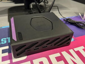 Cooler Master Mini-X è un mini PC di fascia media con un massimo di 64 GB di memoria e processori Intel Core Ultra. (Fonte: Cowcotland)