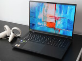 Recensione dell'Acer Predator Helios 18 AI: Finalmente un portatile gaming più silenzioso, ma a quale costo?