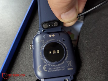 I sensori, il grado di protezione IP68 e il cavo magnetico di ricarica